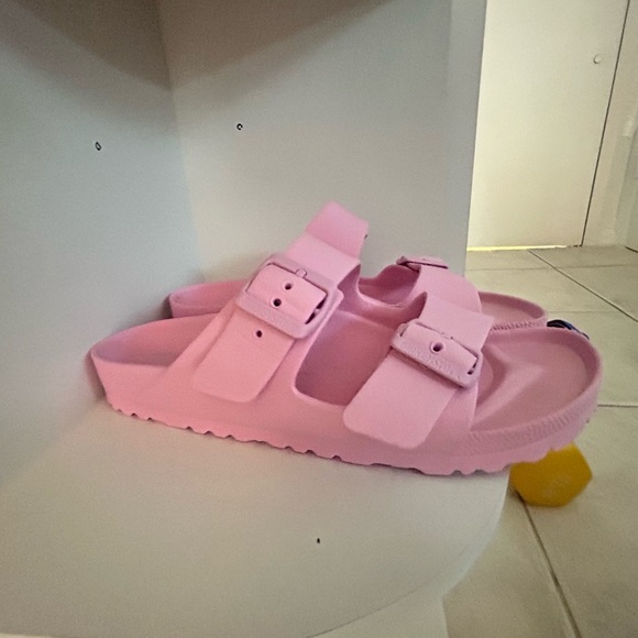 Birkenstock Arizona Sandal W: 9-9.5 M: 7 - Picture 4 of 8